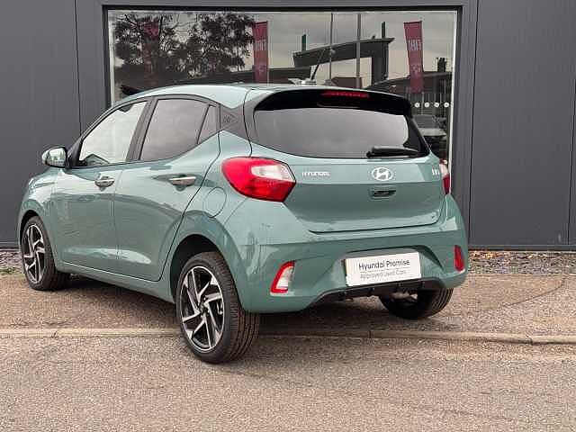 Hyundai i10 1.2 [79] Premium 5dr [Nav]