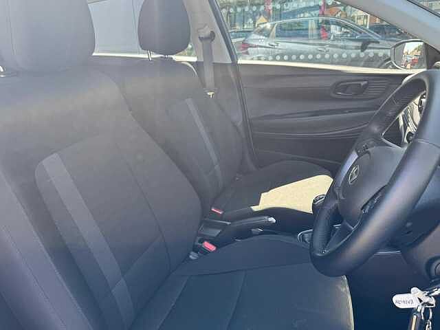 Hyundai i20 1.0T GDi Advance 5dr