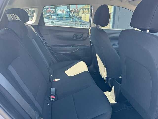 Hyundai i20 1.0T GDi Advance 5dr