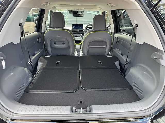 Hyundai Inster 85kW Cross 49kWh 5dr Auto
