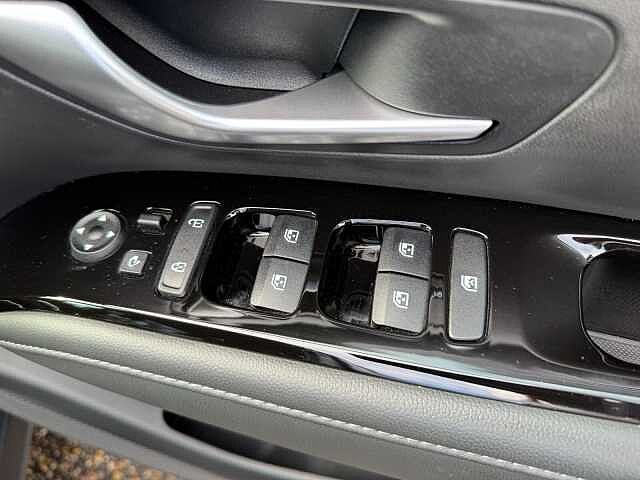 Hyundai Tucson 1.6 TGDi Hybrid 230 Ultimate 5dr 2WD Auto