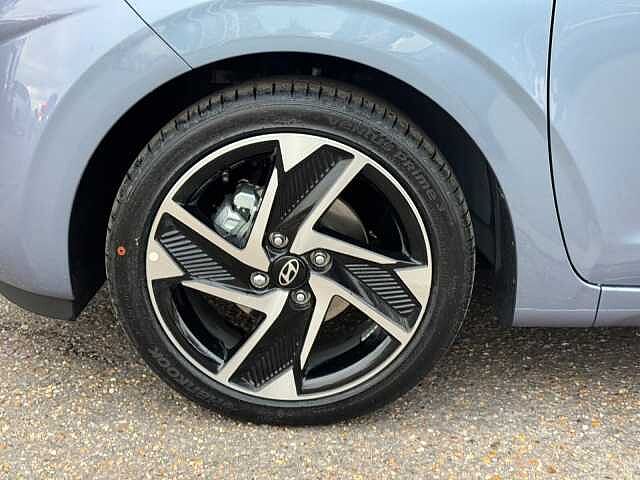 Hyundai i10 1.0 [63] Premium 5dr [Nav]