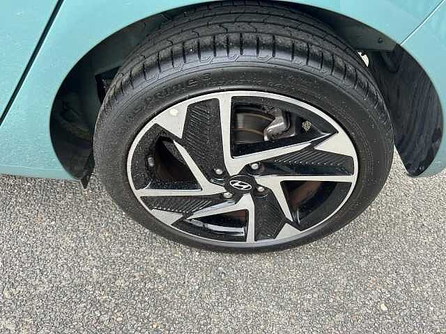 Hyundai i10 1.2 MPi Premium 5dr Auto