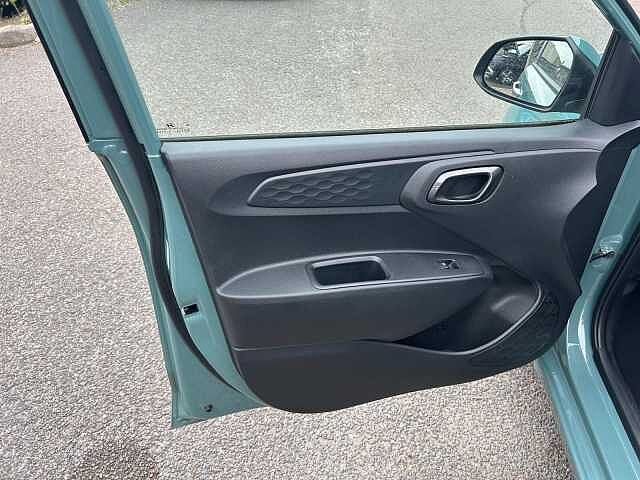 Hyundai i10 1.2 MPi Premium 5dr Auto