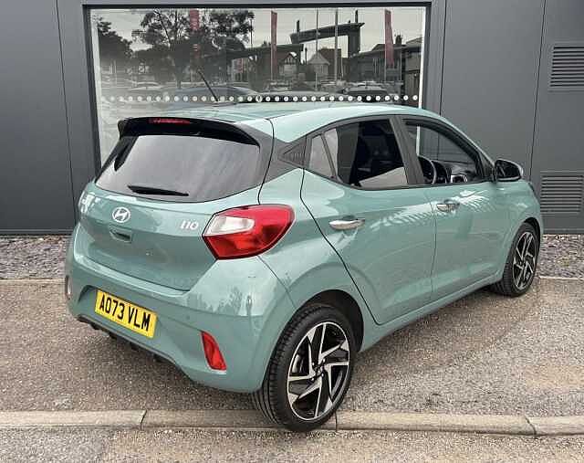 Hyundai i10 1.2 MPi Premium 5dr Auto