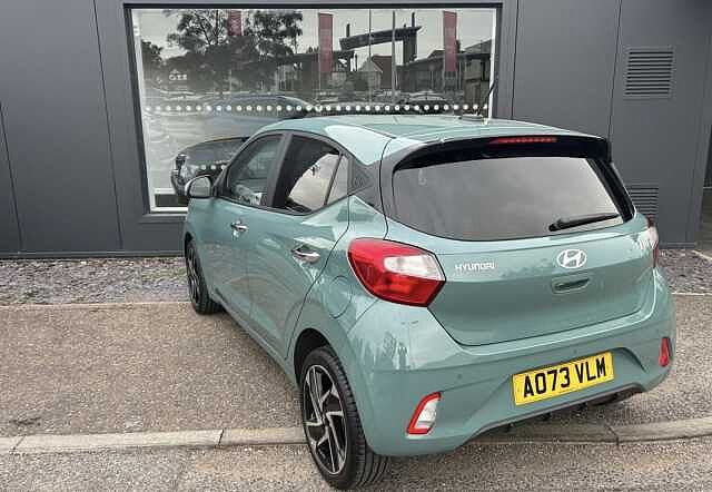 Hyundai i10 1.2 MPi Premium 5dr Auto
