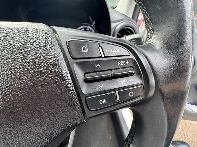 Hyundai i10 1.0 MPi SE Connect 5dr