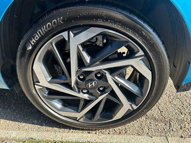 Hyundai i20 1.0T GDi 48V MHD Premium 5dr DCT