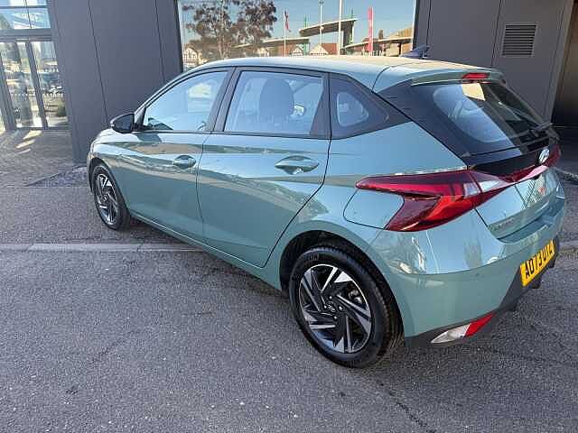 Hyundai i20 1.0T GDi 48V MHD SE Connect 5dr