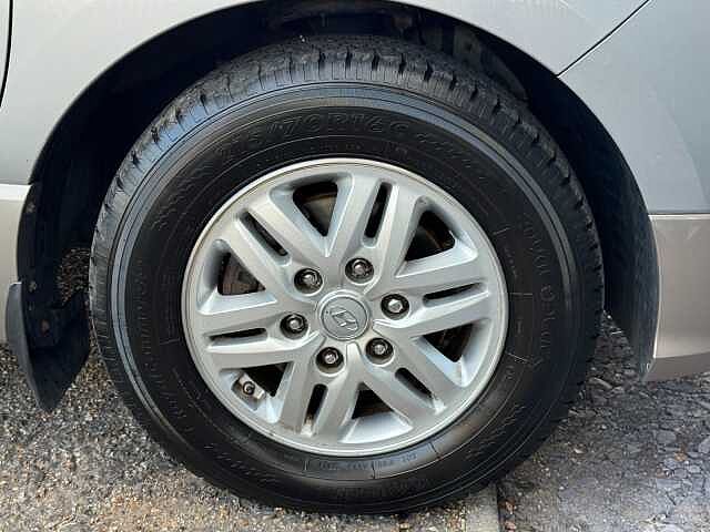 Hyundai i800 2.5 CRDi SE 5dr