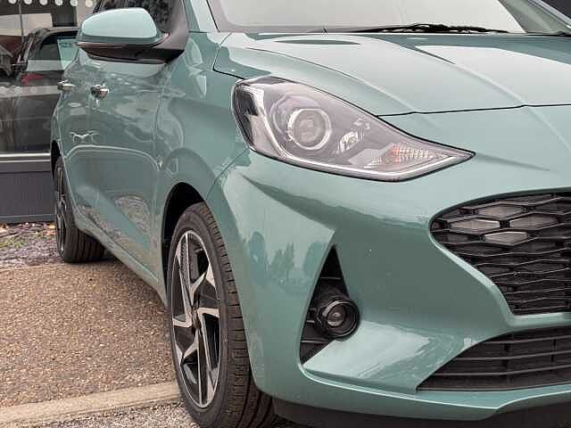 Hyundai i10 1.0 [63] Premium 5dr [Nav]