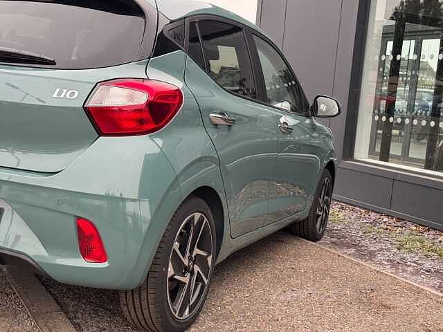 Hyundai i10 1.0 [63] Premium 5dr [Nav]