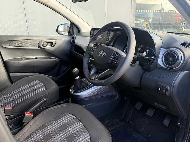 Hyundai i10 1.0 [63] Premium 5dr [Nav]