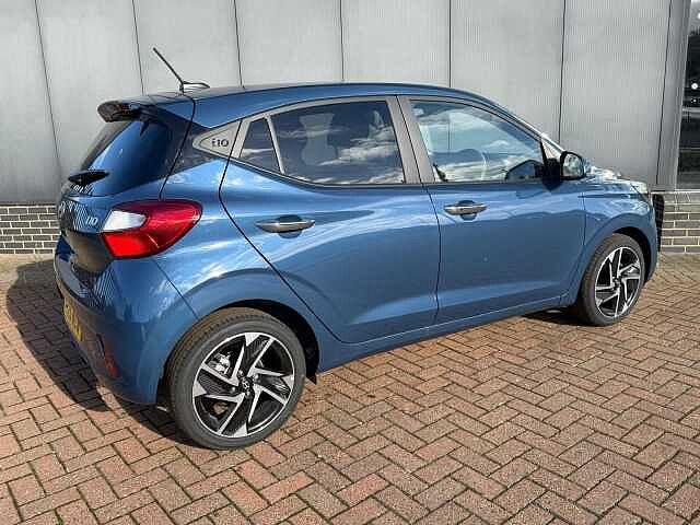Hyundai i10 1.0 [63] Premium 5dr [Nav]