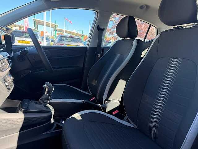 Hyundai i10 1.0 [63] Advance 5dr Auto [Nav]