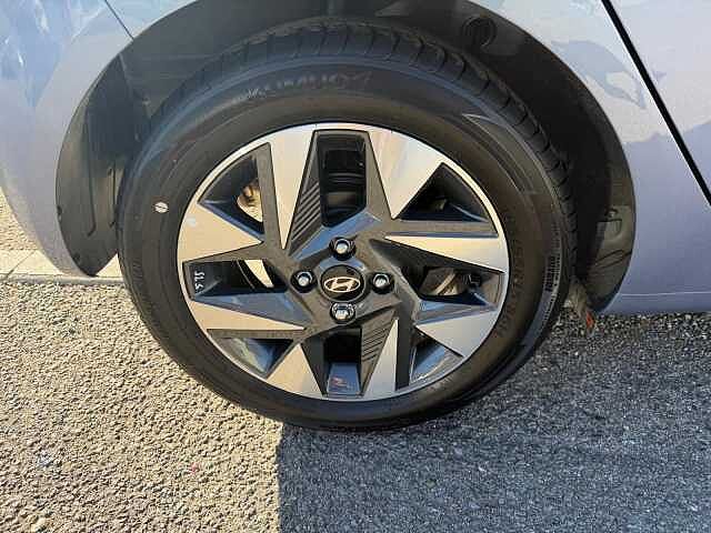 Hyundai i10 1.0 [63] Advance 5dr Auto [Nav]