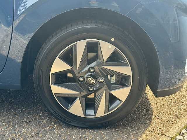 Hyundai i10 1.0 [63] Advance 5dr Auto [Nav]