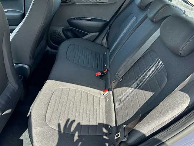 Hyundai i10 1.0 [63] Advance 5dr Auto [Nav]