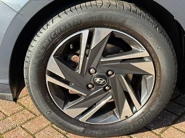 Hyundai i20 1.0T GDi Element 5dr