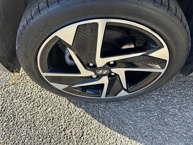 Hyundai i10 1.0 MPi Premium 5dr Auto