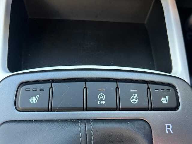 Hyundai i10 1.0 MPi Premium 5dr Auto