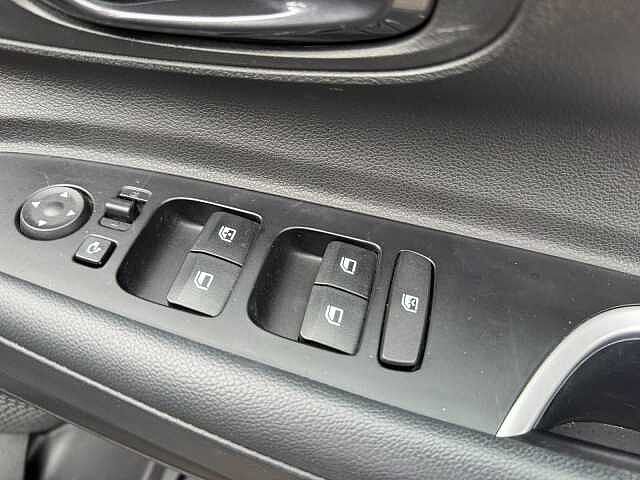 Hyundai i20 1.0T GDi 48V MHD Premium 5dr DCT