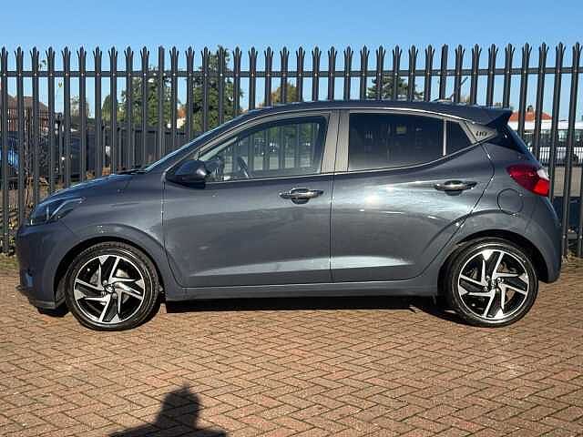 Hyundai i10 1.0 MPi Premium 5dr Auto