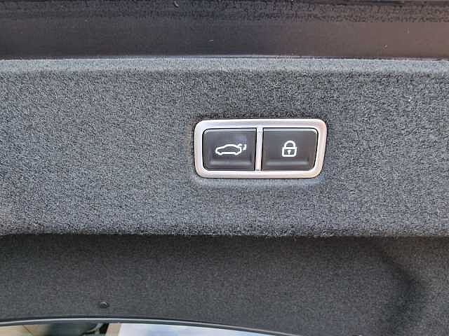 Hyundai Ioniq 6 168kW Ultimate 77kWh 4dr Auto