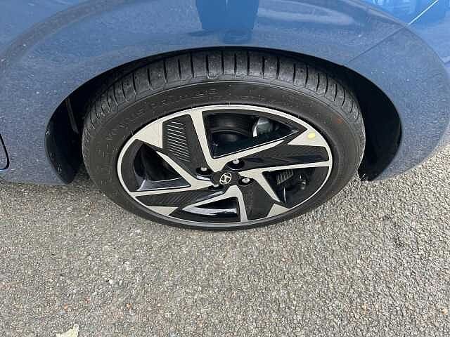 Hyundai i10 1.2 [79] Premium 5dr Auto [Nav]