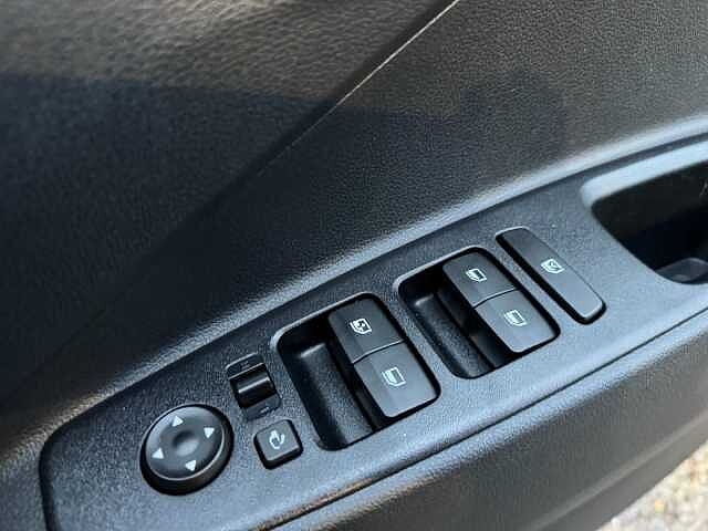 Hyundai i10 1.2 [79] Premium 5dr Auto [Nav]