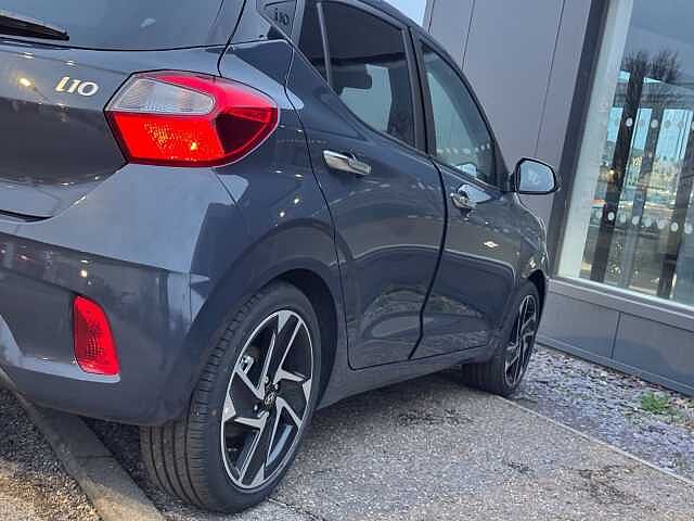 Hyundai i10 1.2 [79] Premium 5dr Auto [Nav]