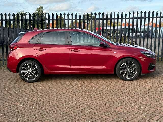 Hyundai i30 1.0T GDi Premium 5dr
