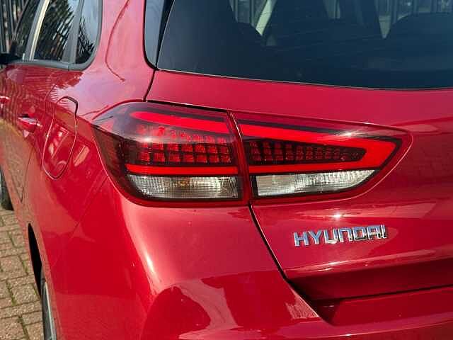 Hyundai i30 1.0T GDi Premium 5dr