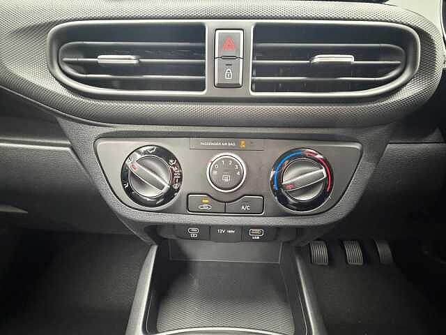 Hyundai i10 1.2 [79] Advance 5dr [Nav]