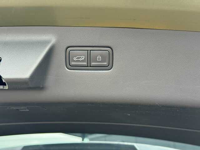 Hyundai Santa Fe 1.6 TGDi Hybrid Calligraphy 5dr 4WD Auto