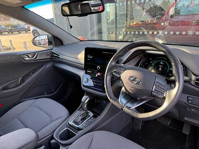 Hyundai Ioniq 1.6 GDi Hybrid Premium 5dr DCT