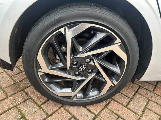 Hyundai i20 1.0T GDi 48V MHD Premium 5dr