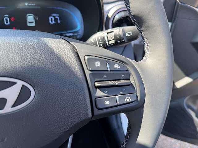 Hyundai I10 1.2 [79] Premium 5dr Auto [Nav] Atlas White