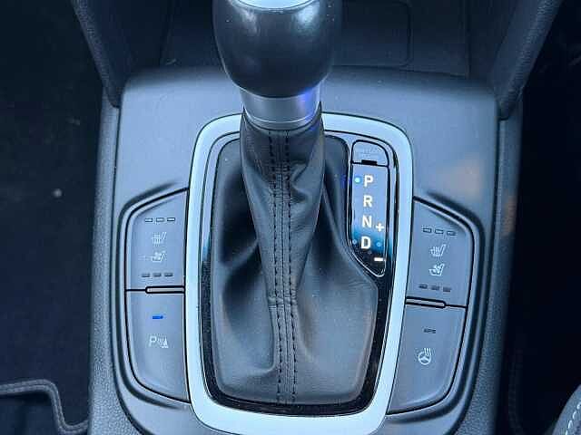 Hyundai Kona 1.6 GDi Hybrid Premium SE 5dr DCT