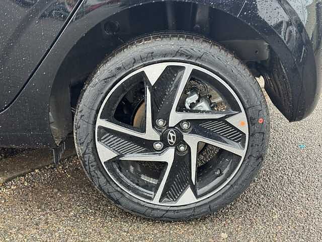 Hyundai i10 1.2 [79] Premium 5dr [Nav]