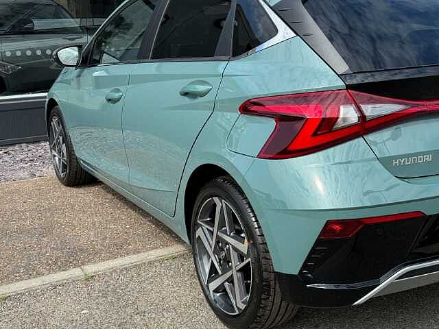 Hyundai i20 1.0T GDi Premium 5dr DCT