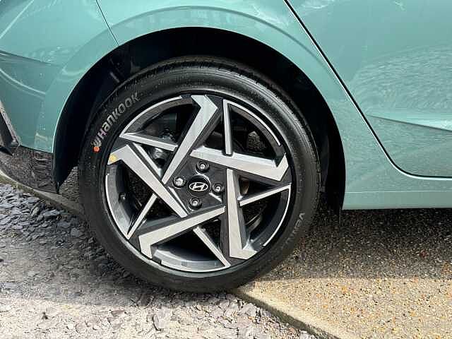 Hyundai i20 1.0T GDi Premium 5dr DCT