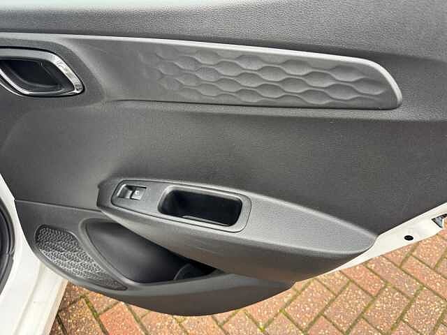 Hyundai i10 1.0 MPi SE Connect 5dr