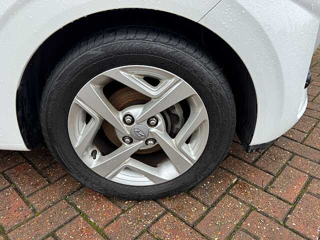 Hyundai i10 1.0 MPi SE Connect 5dr