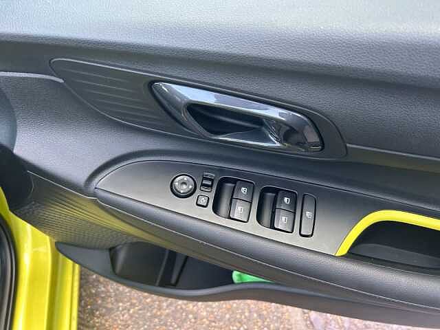 Hyundai i20 1.0T GDi Premium 5dr DCT