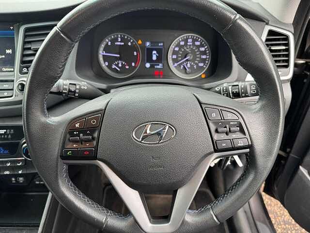 Hyundai Tucson 2.0 CRDi SE Nav 5dr Auto