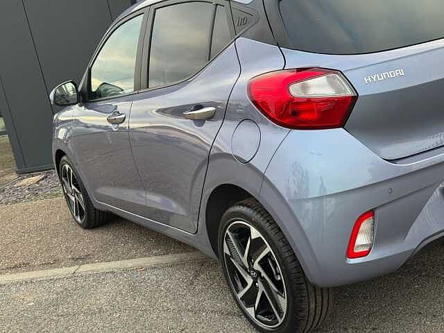 Hyundai i10 1.2 [79] Premium 5dr [Nav]