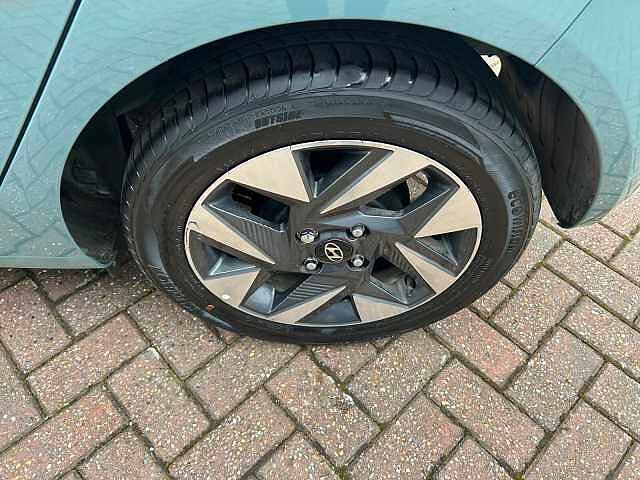 Hyundai i10 1.0 [63] Advance 5dr [Nav]