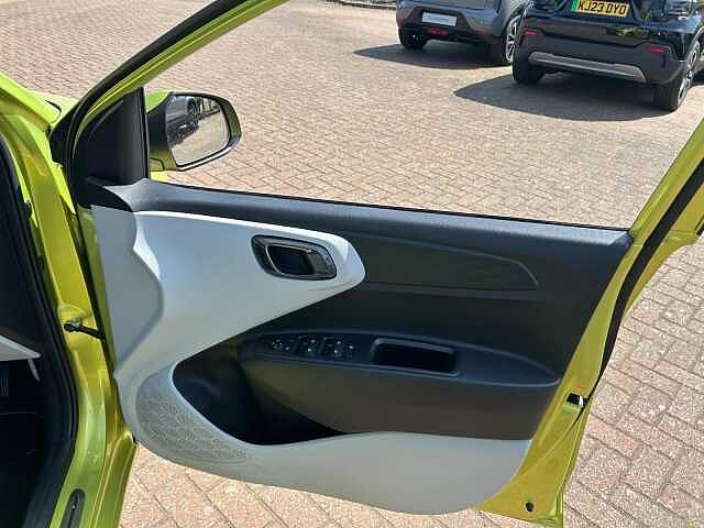 Hyundai i10 1.0 [63] Premium 5dr Auto [Nav]