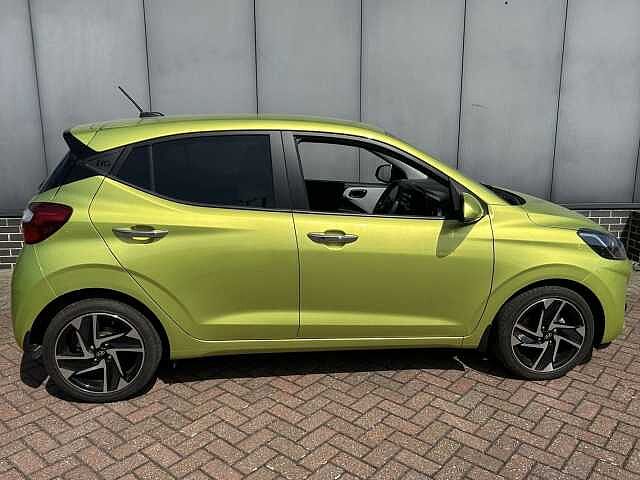 Hyundai i10 1.0 [63] Premium 5dr Auto [Nav]